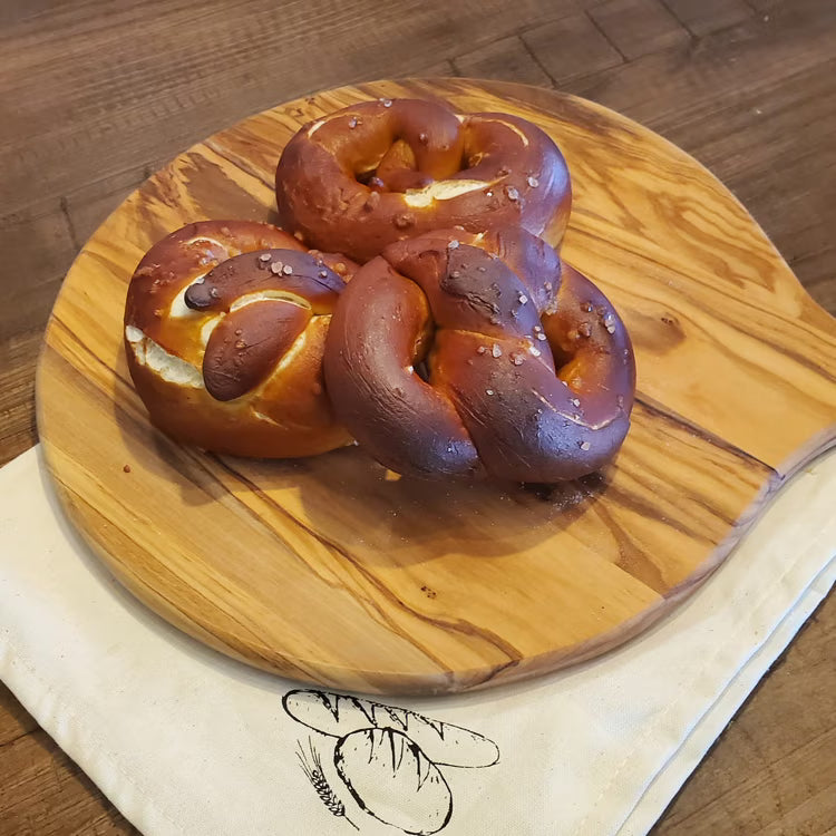 Cinnamon Sugar Laugenbrezel (Bavarian Pretzel)